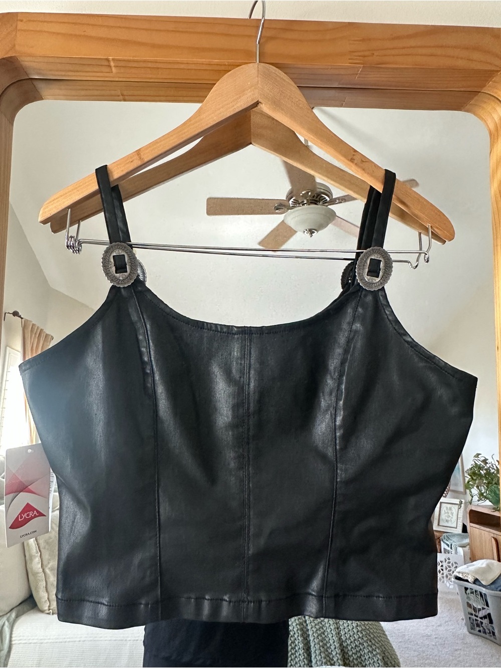 IDYLLWIND Black Faux Leather Cropped Tank Top with Decorative Buckles Western